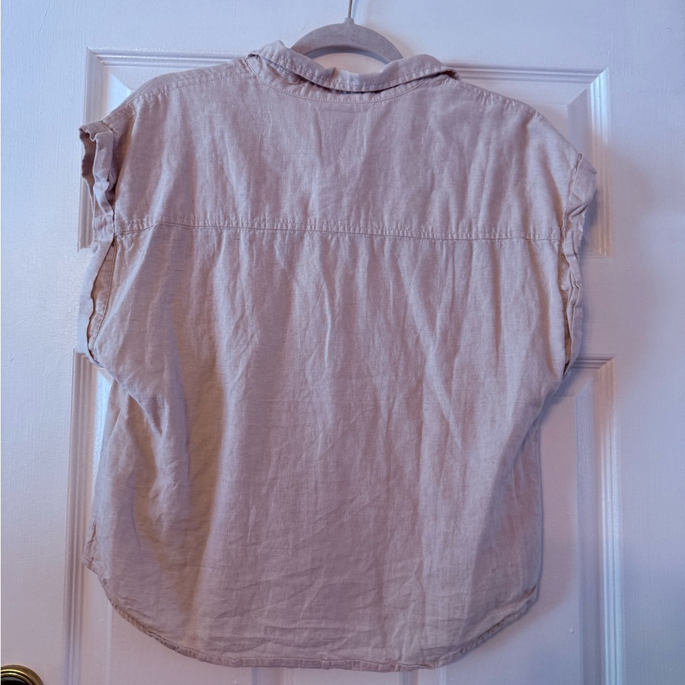 Abercrombie & Fitch Women's Beige Button-Down Shirt - Picture 4 of 6